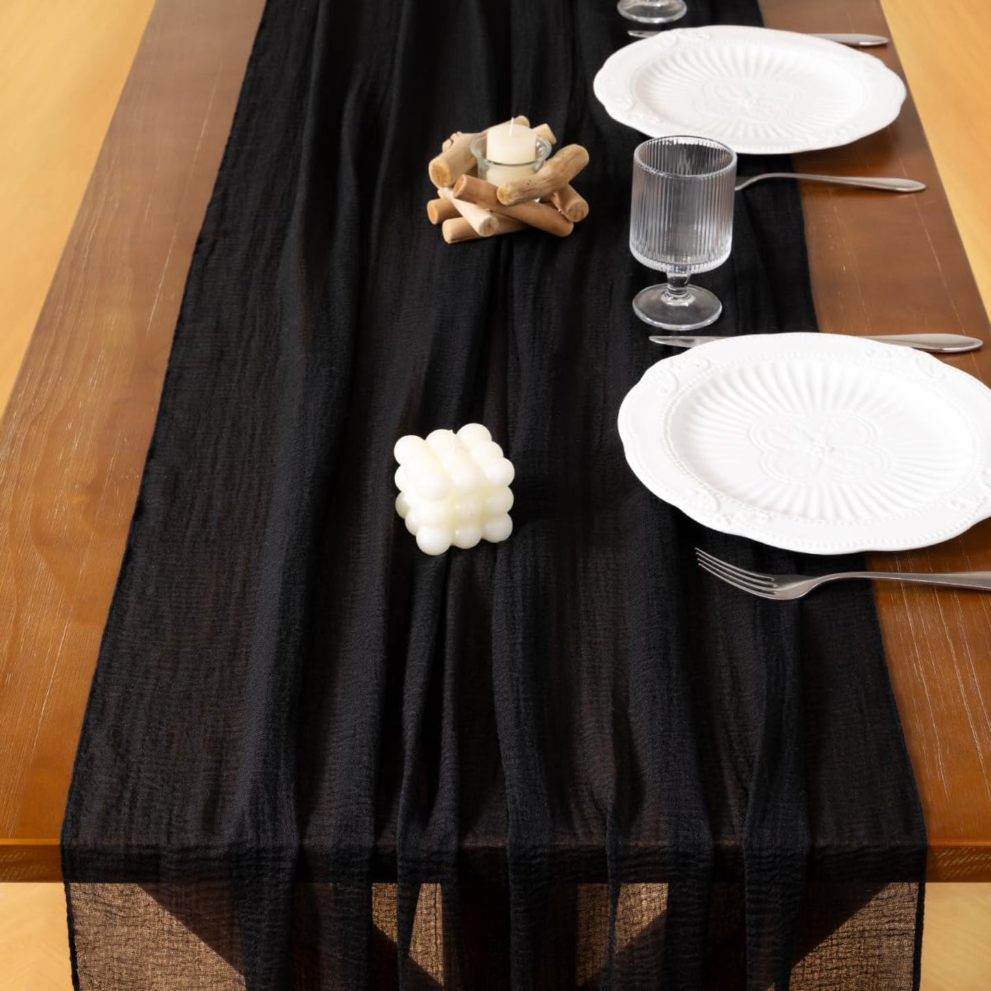 Table Runner - Black